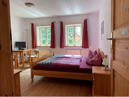 Nature hotel - Green Meetings werden angeboten - Lüneburger Heide - Blick in unsere Zimmer im Bio-Hotel TraumzeitHof - Bio-Hotel TraumzeitHof - Naturotel 
