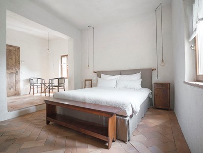 Nature hotel - Preisklasse: €€€ - Zimmer und Suiten in der Biotique Agrivilla i pini in San Gimignano - Vegan Agrivilla I Pini