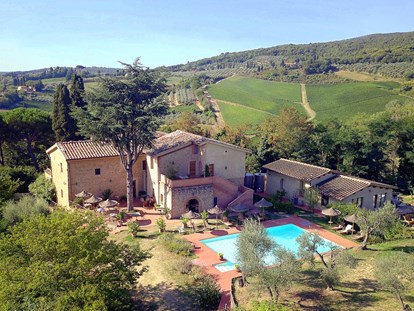 Nature hotel - Pool - San Gimignano - Bio-Agrivilla i pini in San Gimignano - Vegan Agrivilla I Pini