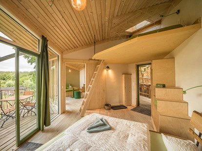 Nature hotel - Energieversorgung: 100 % Ökostrom - Baumhaus Suite - BIO-Hotel Kenners LandLust