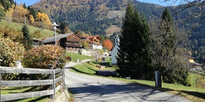 Naturhotel - WLAN: ohne WLAN - Tirol - Der Gasthof zum Ederplan liegt inmitten von Wald, unberührter Natur und Wiesen - Veganer Gasthof zum Ederplan