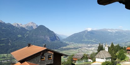 Nature hotel - Verpflegung: Halbpension - Tyrol - Veganer Gasthof Osttirol - Blick auf Lienz Richtung Pustertal - Veganer Gasthof zum Ederplan