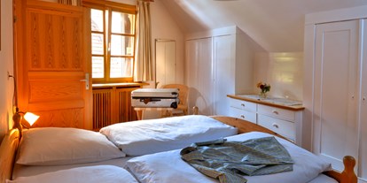 Nature hotel - Müllmanagement: Maßnahmen zur Abfallvermeidung - Schwarzwald - Doppelzimmer des Biohotels - Gasthof Adler