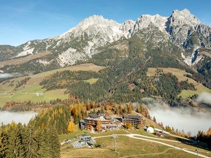Nature hotel - Auszeichnung / Zertifikat / Partner: ABCERT - Austria - Alleinlage auf 1050 Metern - Holzhotel Forsthofalm