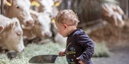 Naturhotel - Kinderbetreuung - Kärnten - Bio-Bauernhof mit Kühen - BIO-Kinderhotel Kreuzwirt