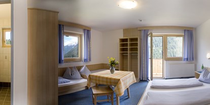Naturhotel - Umgebungsschwerpunkt: See - Pinzgau - Familienkomfortzimmer - Bio-Pension Vorderlengau