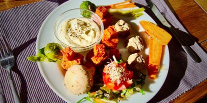 Naturhotel - Bio-Küche: Laktosefreie Kost möglich - Frankreich - bio-veganes Dinner - Abriecosy
