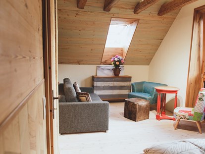 Naturhotel - Barrierefreies Zimmer - Oberösterreich - Apartment Oak für bis zu 5 Personen - der baum