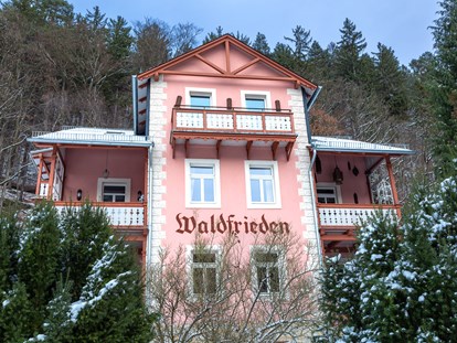 Naturhotel - Bio-Hotel Merkmale: Naturlatex Schlafsysteme - Sächsische Schweiz - Bio-BoutiqueHotel Villa Waldfrieden