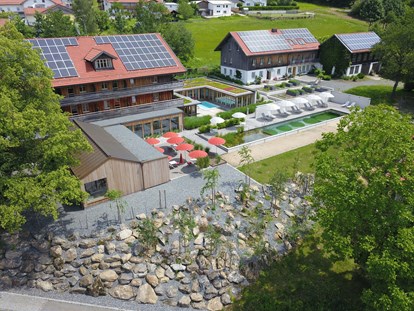 Naturhotel - Bio-Hotel Merkmale: Naturbadeteich - Zelnava - Biohotel Pausnhof