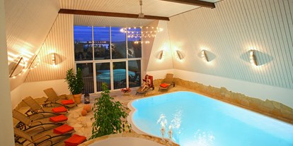 Naturhotel - auch für Familien mit Kindern - Rheinland-Pfalz - Panorama-Dachschwimmbad - LIFESTYLE Resort Zum Kurfürsten