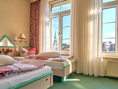 Nature hotel - Energieversorgung: 100 % Ökostrom - BIO HOTEL Amadeus: Doppelzimmer Hofseite - Biohotel Amadeus