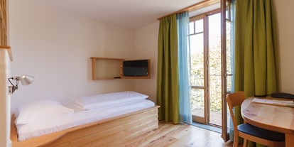 Nature hotel - Oberbayern - BIO HOTEL Alter Wirt: 
Einzelzimmer Jakob - Alter Wirt