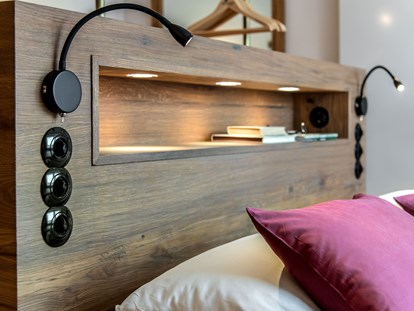 Nature hotel - Preisklasse: € - Natur-Eicheholzmöbel von Hand gefertigt - BIO-Adler im schönen Allgäu