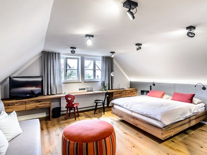 Nature hotel - Preisklasse: € - BIO HOTEL Adler: Familienzimmer - BIO-Adler im schönen Allgäu