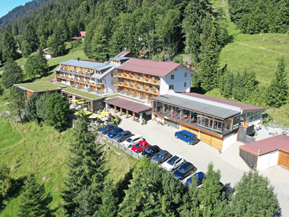 Naturhotel - BIO HOTELS® certified - Bayern - BIO HOTEL Ifenblick: Außenansicht - Bio-Berghotel Ifenblick