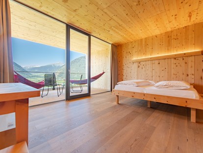 Naturhotel - Green Meetings werden angeboten - Südtirol - Meran - DZ Balance Zirbe - Biohotel Panorama