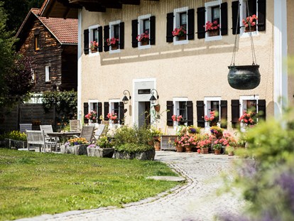 Naturhotel - 100% bio-zertifiziert - Breitenberg (Landkreis Passau) - BIO HOTEL Tiefleiten: Die Seele baumeln lassen  - Bio-Landgut Tiefleiten Fastenhotel