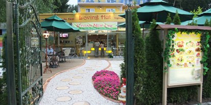 Naturhotel - Bio-Restaurant (nur für Hotelgäste): Öffentliches Restaurant - Kärnten - Die vegane Pension Loving Hut am Klopeiner See - Loving Hut am Klopeiner See