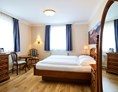 Biohotel: Doppelzimmer Standard - Das Grüne Hotel zur Post - 100% BIO